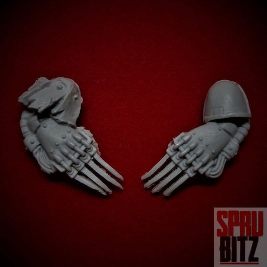 Space Marine Veteran Lightning Claws (finecast)