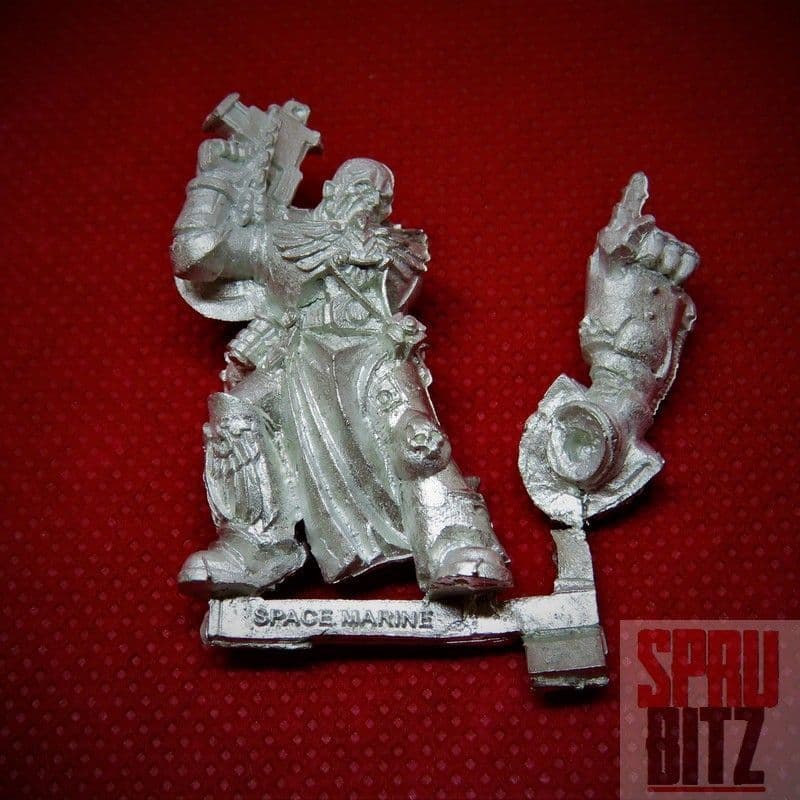 Space Marine Veteran with Power Fist (metal)