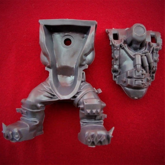 Space Ork Nobz Body (A)