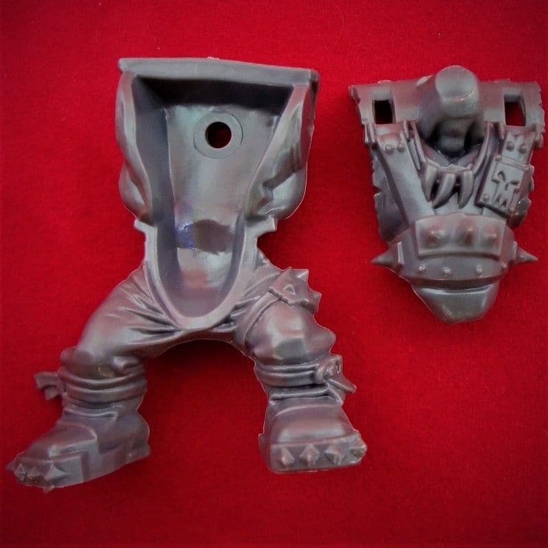 Space Ork Nobz Body (C)