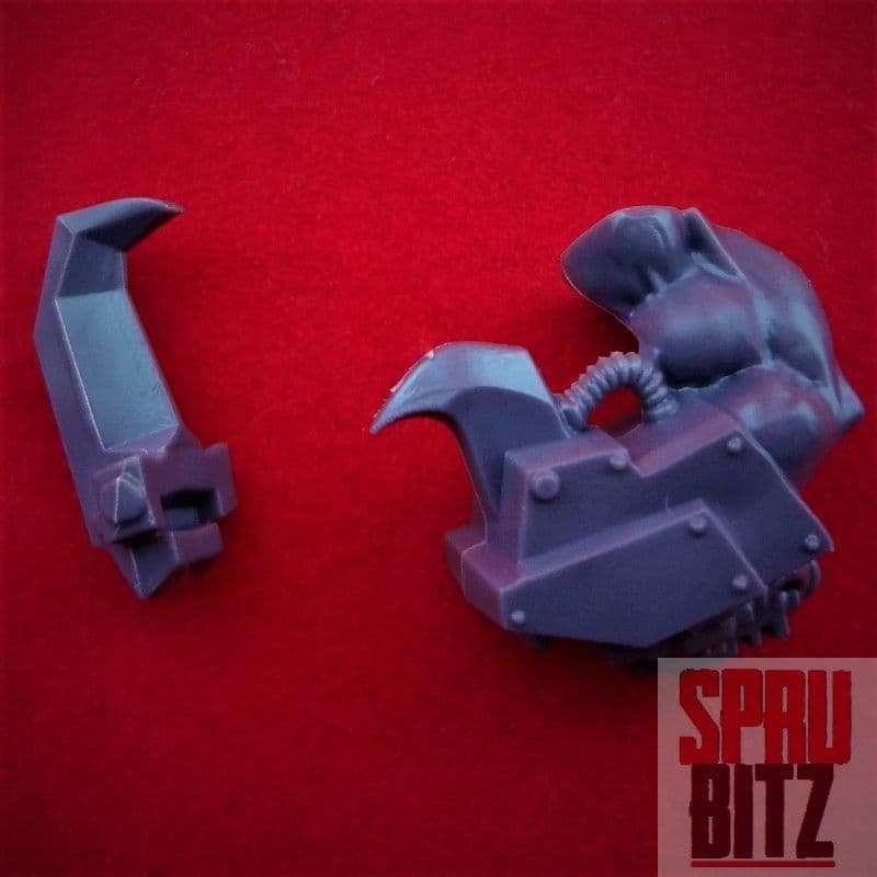 Space Ork Nobz Power Klaw (B) – Spru Bitz