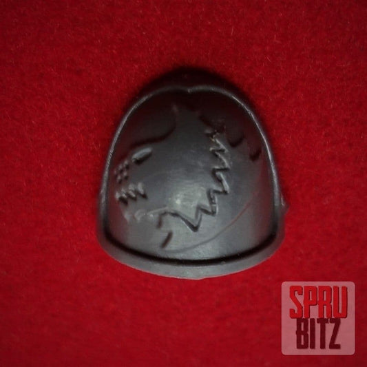 Space Wolves Wolf Pack Shoulder Pad (G)