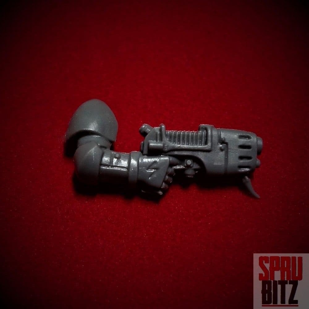Space Wolves Wolf Scout Plasma Pistol right arm (B)