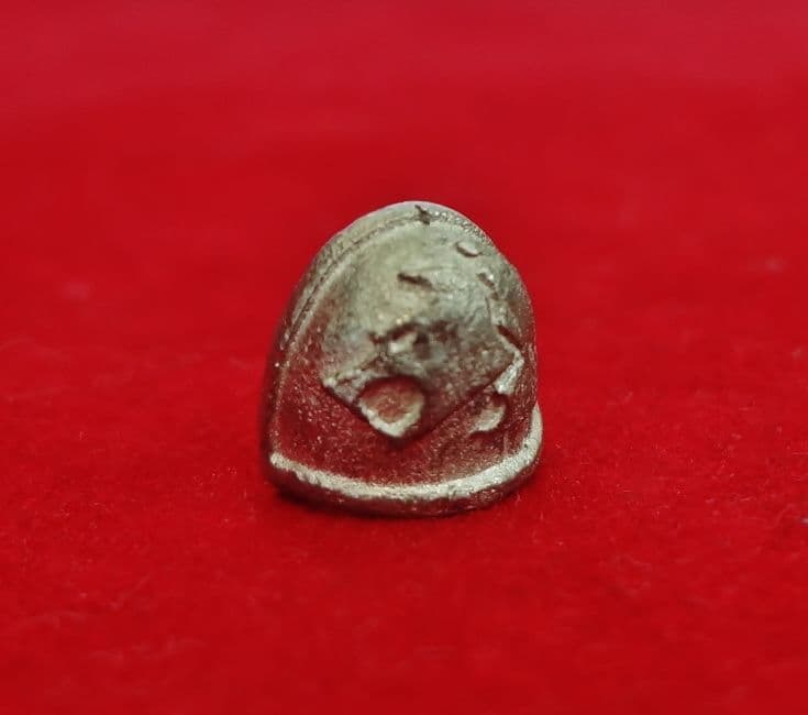 Space Wolves Wolf Shoulder Pad (metal)