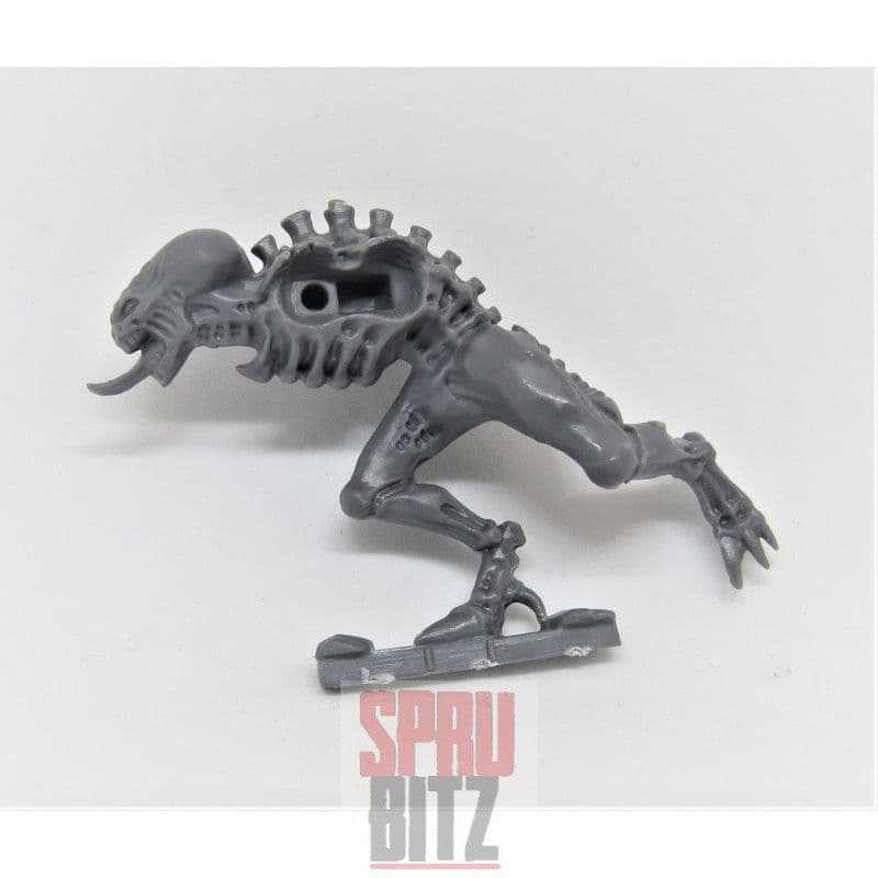 Tyranid Genestealer Torso from Battle For Macragge (C)