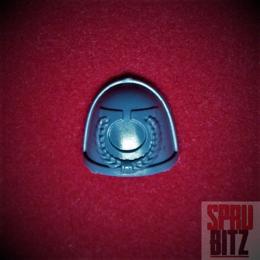 Ultramarine Shoulder Pad (C)