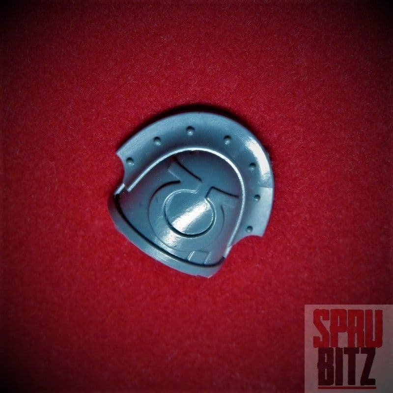 Ultramarine Shoulder Pad (H)